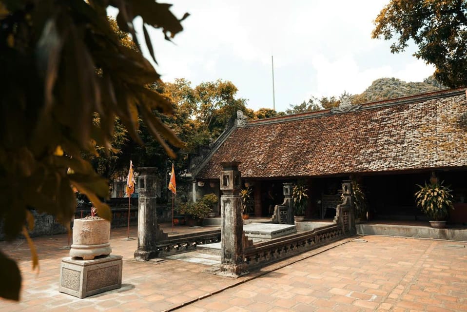 Quang Phu Cau Incense Village - Tam Coc Boating - Hoa Lu Ancient Capital