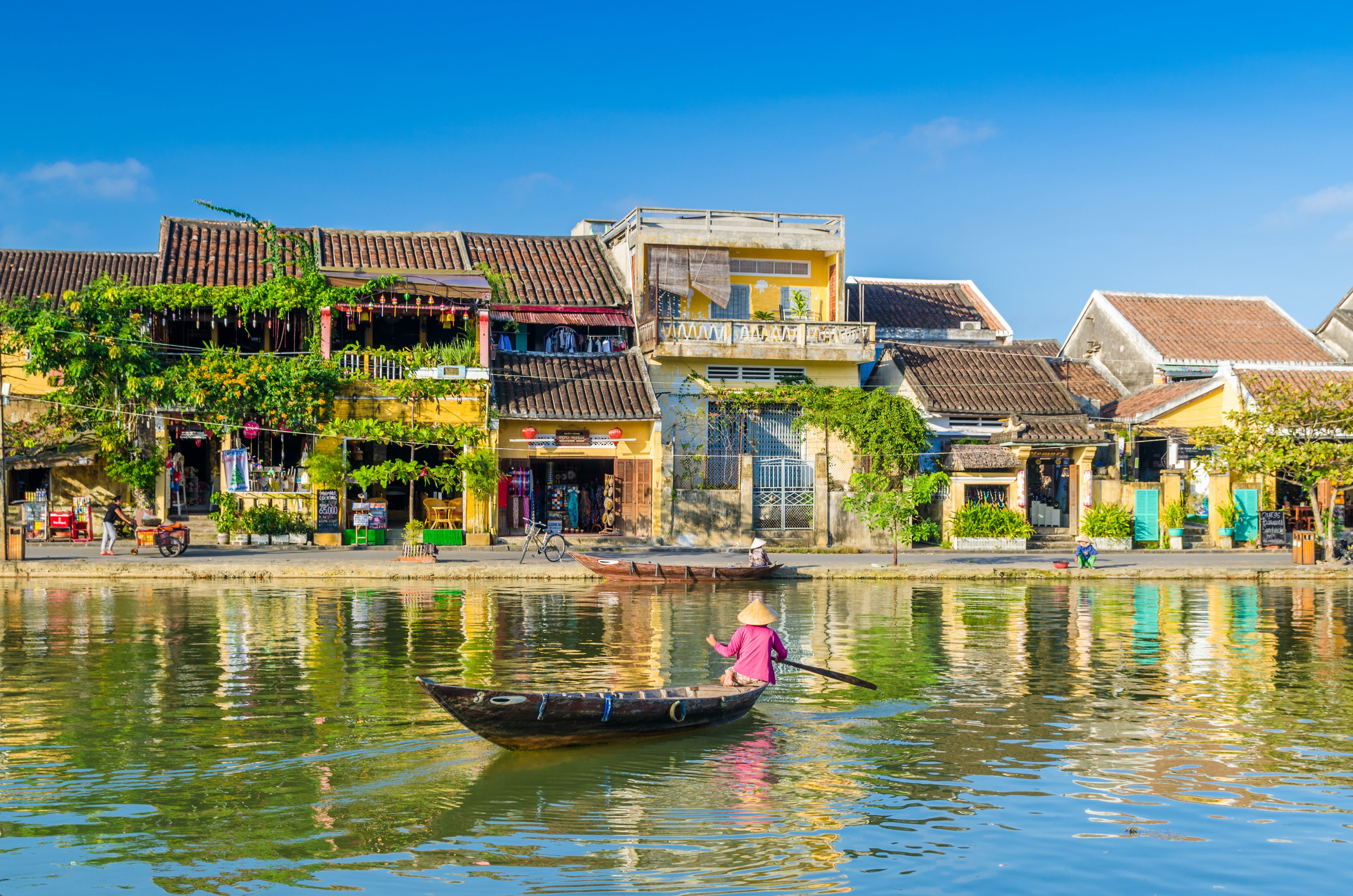 12 Days Hanoi – Halong Bay – Hue – Danang – Hoi An – Ho Chi Minh City – Mekong Delta