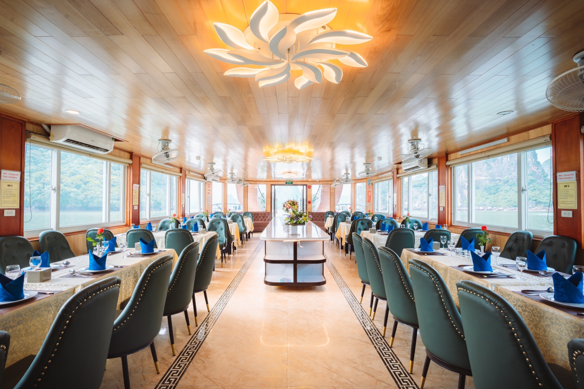 Halong Bay full day tour with Asiana Day Cruise
