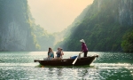 Experiencing a bamboo boat on Ha Long Bay