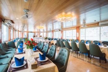 Halong Bay full day tour with Asiana Day Cruise